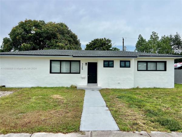 Sierra, 125 NW 197th St, Miami Gardens, Florida 33169, image 1