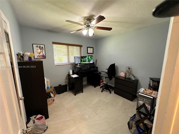 Whispering Pines Estates, 19550 Whispering Pines Rd, Cutler Bay, Florida 33157, image 3