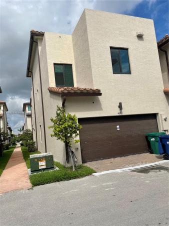 Urbana At Downtown Doral, 4671 NW 83rd Path #4671, Doral, Florida 33166, image 3
