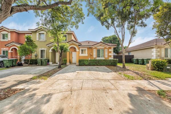 Mowry Villas, 64 SW 15th Ave #64, Homestead, Florida 33030, image 2