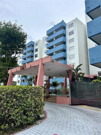5050 Building, 5050 NW 7 St #PH1, Miami, Florida 33126, image 1