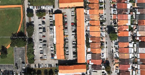 Hialeah Club Villas, 2174 W 60th St #17204, Hialeah, Florida 33016, image 1