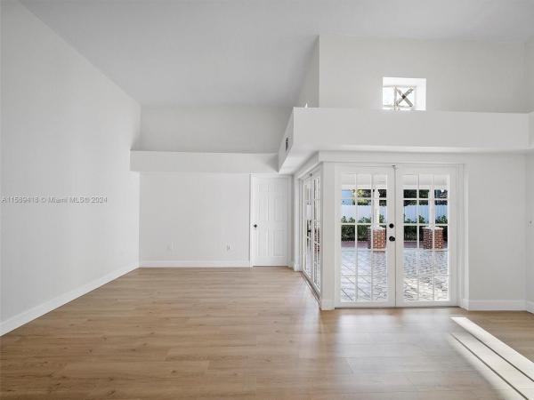 Lake Pointe, 655 NW 123rd Ave, Tamiami, Florida 33182, image 3