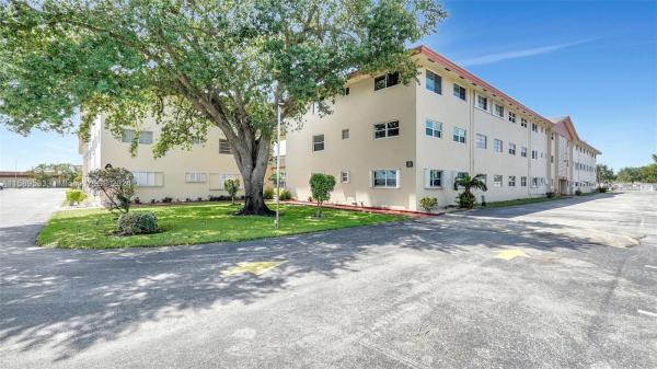 Beverly Hills, 5300 Washington St #B129, Hollywood, Florida 33021, image 1