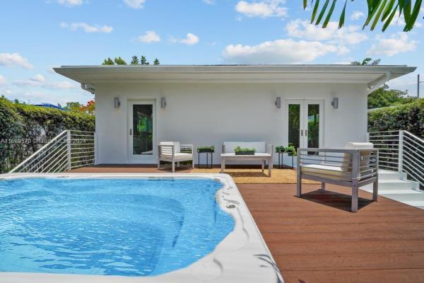 Normandy Beach, 8918 Garland Ave, Surfside, Florida 33154, image 3