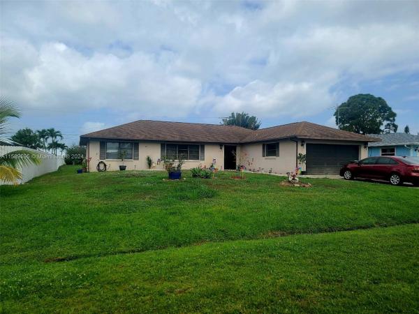 Floresta Pointe, 1572 SE Ladner St, Port St. Lucie, Florida 34983, image 3