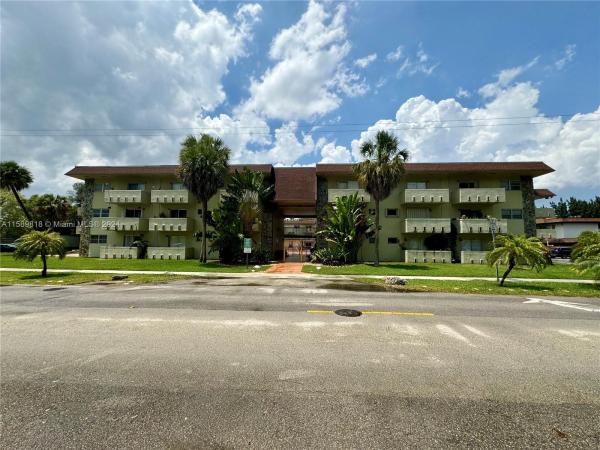 Dadeland Park, 7505 SW 82nd St #202, Glenvar Heights, Florida 33143, image 1