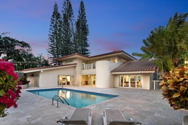 Golden Beach, 530 Ocean Blvd, Golden Beach, Florida 33160, image 1