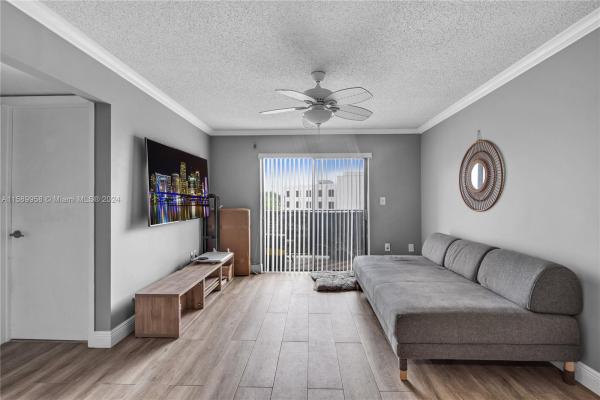 Versailles Plaza, 1820 W 53rd St #316, Hialeah, Florida 33012, image 1