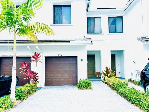 The Landings, 23309 SW 110th Ct #23309, Kendall, Florida 33032, image 1