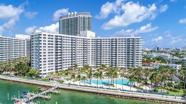 Flamingo South Beach, 1500 Bay Rd #L42S, Miami Beach, Florida 33139, image 2