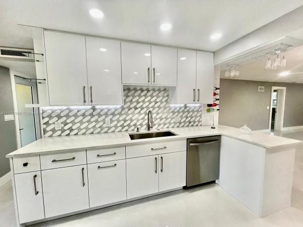 Andros Village, 1701 Andros Isle #C1, Coconut Creek, Florida 33066, image 2