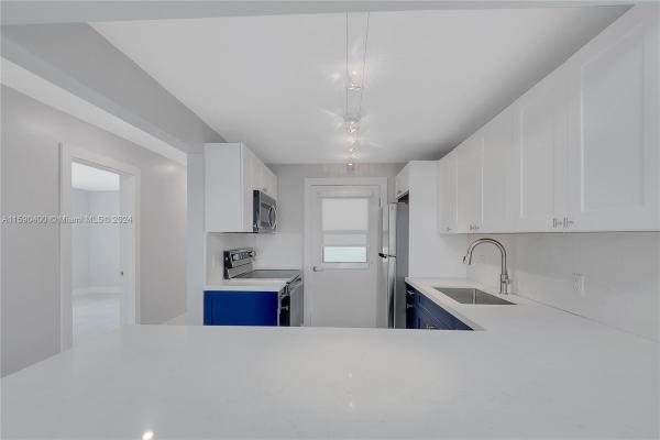 Galen Drive Area, Key Biscayne, Florida 33149, image 3