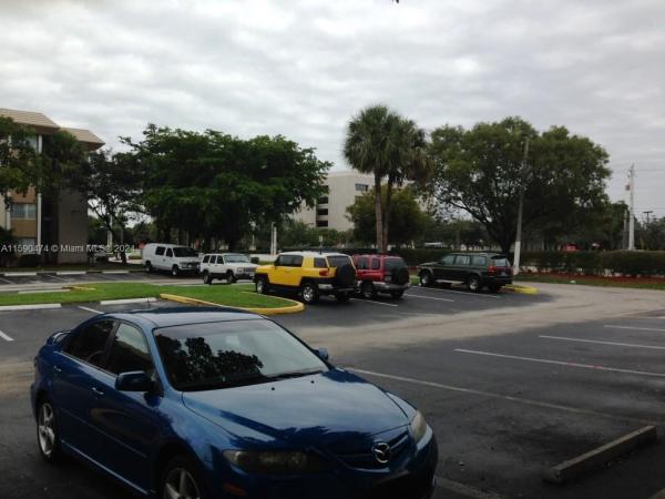 BelaSera At Pine Island, 701 N Pine Island Rd #101, Plantation, Florida 33324, image 3