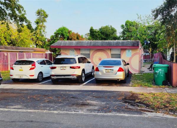 College, 715 SW 6th St, Dania Beach, Florida 33004, image 1