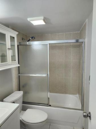 Lakeview Gardens At Miami Lakes, 17530 NW 68th Ave #C4012, Country Club, Florida 33015, image 1