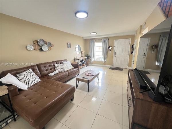 Centre Court, 8320 SW 154th Ave #32, Kendall West, Florida 33193, image 3