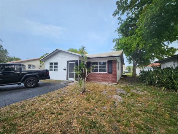 Westwood 17, 6800 NW 76th Ct, Tamarac, Florida 33321, image 2