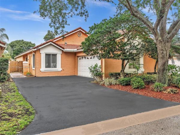 Sunset Cove At Jacaranda, 285 NW 100th Ave, Plantation, Florida 33324, image 1
