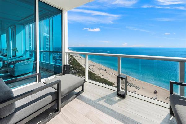 Continuum On South Beach The South Tower, 100 S Pointe Dr #3205, Miami Beach, Florida 33139, image 2