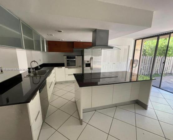 Golfwood, 20577 NE 6th Ct, Ives Estates, Florida 33179, image 1