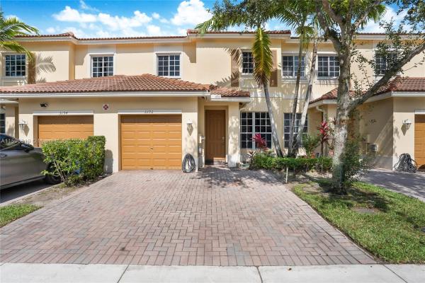 The Isles At Oakland Park, 3192 NW 31st Ter, Oakland Park, Florida 33309, image 1