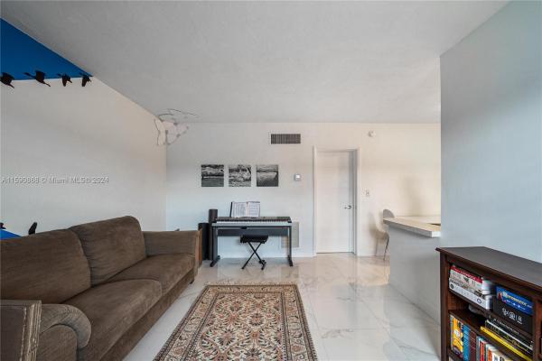 Gables Edge, 4250 SW 67th Ave #43, Glenvar Heights, Florida 33155, image 3