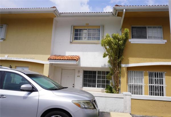 Villas Del Alhambra, 355 NW 109th Ave #612, Fountainebleau, Florida 33172, image 1