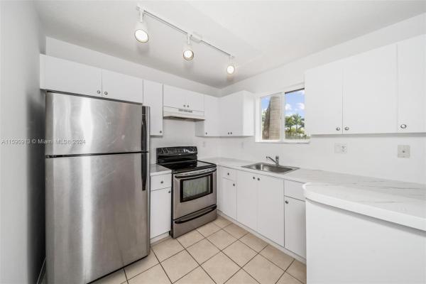 Venetia Gardens, 2701 SE 12th Pl #201, Homestead, Florida 33035, image 3