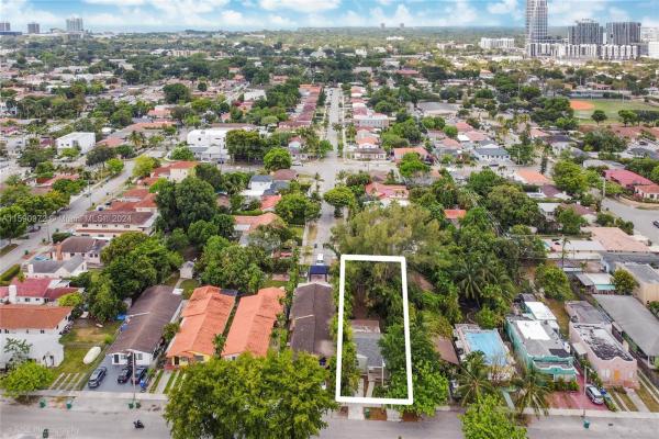 Silver Bluff Homesites, 3516 SW 26th St, Miami, Florida 33133, image 3