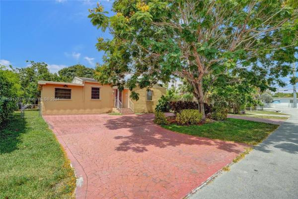 Gables View, 6211 SW 20th St, Coral Terrace, Florida 33155, image 3