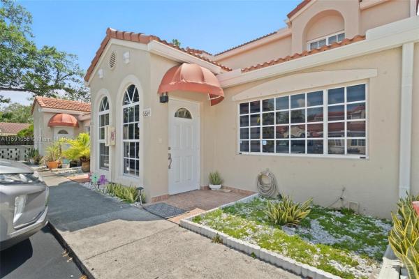 6864 NW 166th Ter #903, Miami Lakes, Florida 33014, image 1