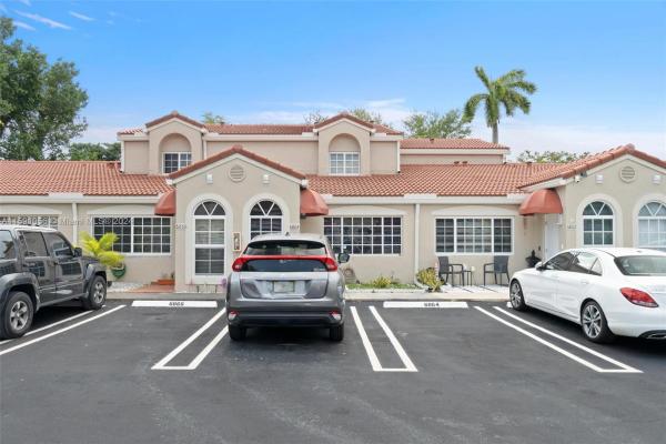 6864 NW 166th Ter #903, Miami Lakes, Florida 33014, image 2