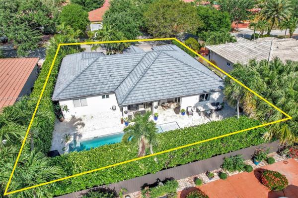 Palm Springs Estates, 17713 NW 87th Pl, Hialeah, Florida 33018, image 1