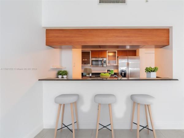 1800 Club, 1800 N Bayshore Dr #512, Miami, Florida 33132, image 3