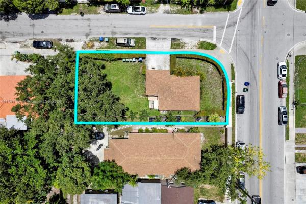 New Silver Crest, 1598 SW 25th Ave, Miami, Florida 33145, image 2