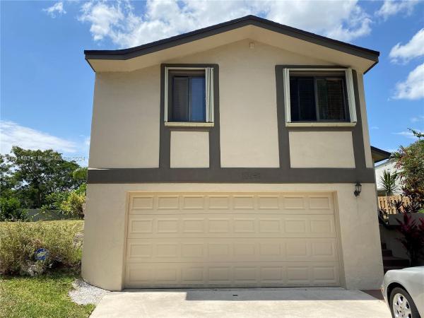 Montego Bay, 10045 SW 218th St, Cutler Bay, Florida 33190, image 1