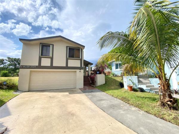 Montego Bay, 10045 SW 218th St, Cutler Bay, Florida 33190, image 2