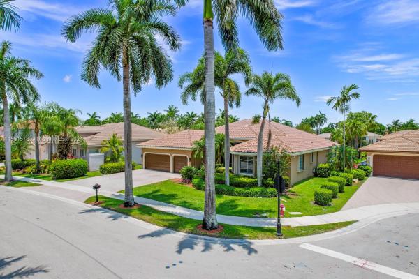 Eagle Run, 2452 Eagle Run Way, Weston, Florida 33327, image 2