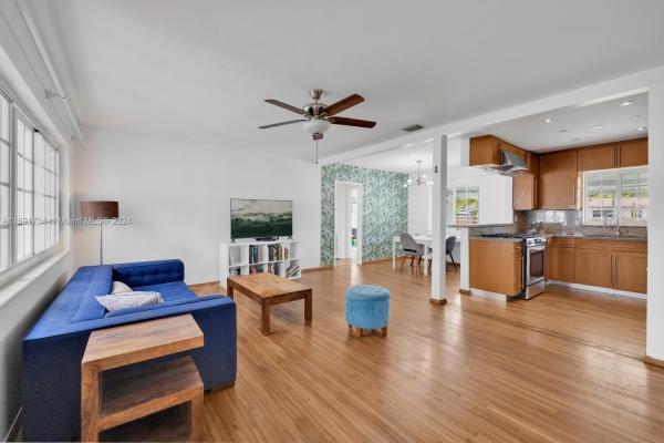 Dunnings Miami Shores, 62 NW 109th St, Miami Shores, Florida 33168, image 3