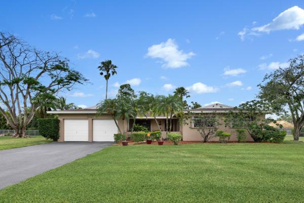 Pine Meadows Estates, 12141 SW 120th Ave, Three Lakes, Florida 33186, image 1