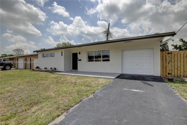 Sunrise Golf Village, 7570 NW 21st St, Sunrise, Florida 33313, image 3