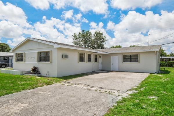 Carol City, 2920 NW 184th St, Miami Gardens, Florida 33056, image 3