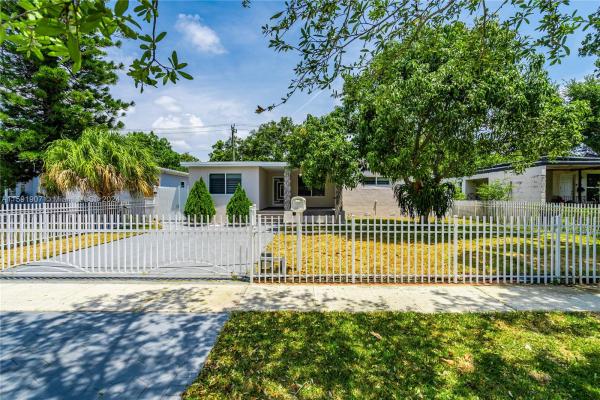 Fulford By The Sea, 1645 NE 159th St, North Miami Beach, Florida 33162, image 1