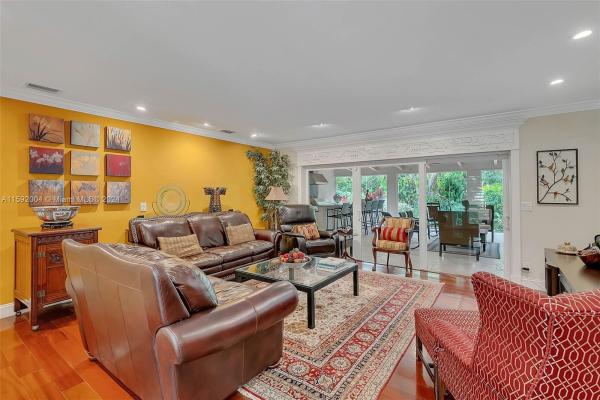 Coral Reef Estates, 15820 SW 85th Ave, Palmetto Bay, Florida 33157, image 2