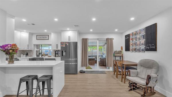 Palm Springs North, 18121 NW 82nd Ave, Hialeah, Florida 33015, image 3