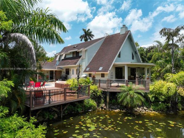 Martha Bright Farms, 4085 SW 103rd Ave, Davie, Florida 33328, image 1