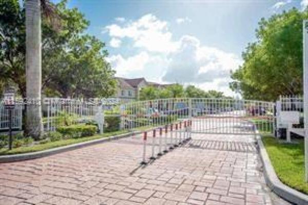 Belvedere Isles, 1157 Golden Lakes Blvd #625, West Palm Beach, Florida 33411, image 3