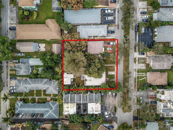 St James Court, 1126 N 17th Ave, Hollywood, Florida 33020, image 1