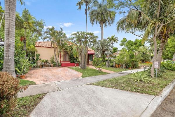 Holleman Park, 445 SW 20th Rd, Miami, Florida 33129, image 1